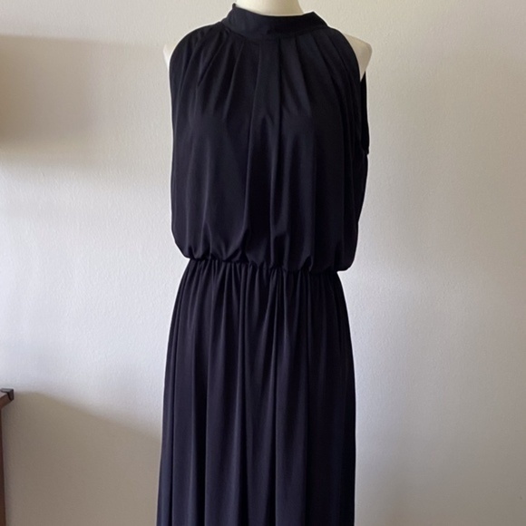 KOH KOH Black KeyHole Slimming Maxi Dress 2 - Picture 5 of 15